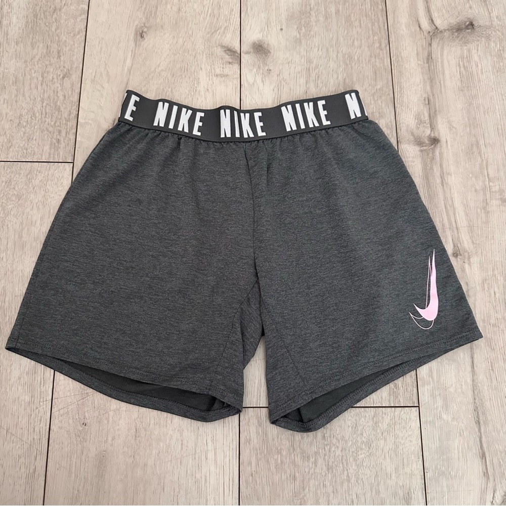 Nike Girls Athletic Shorts in Dark Gray with Pink Swoosh